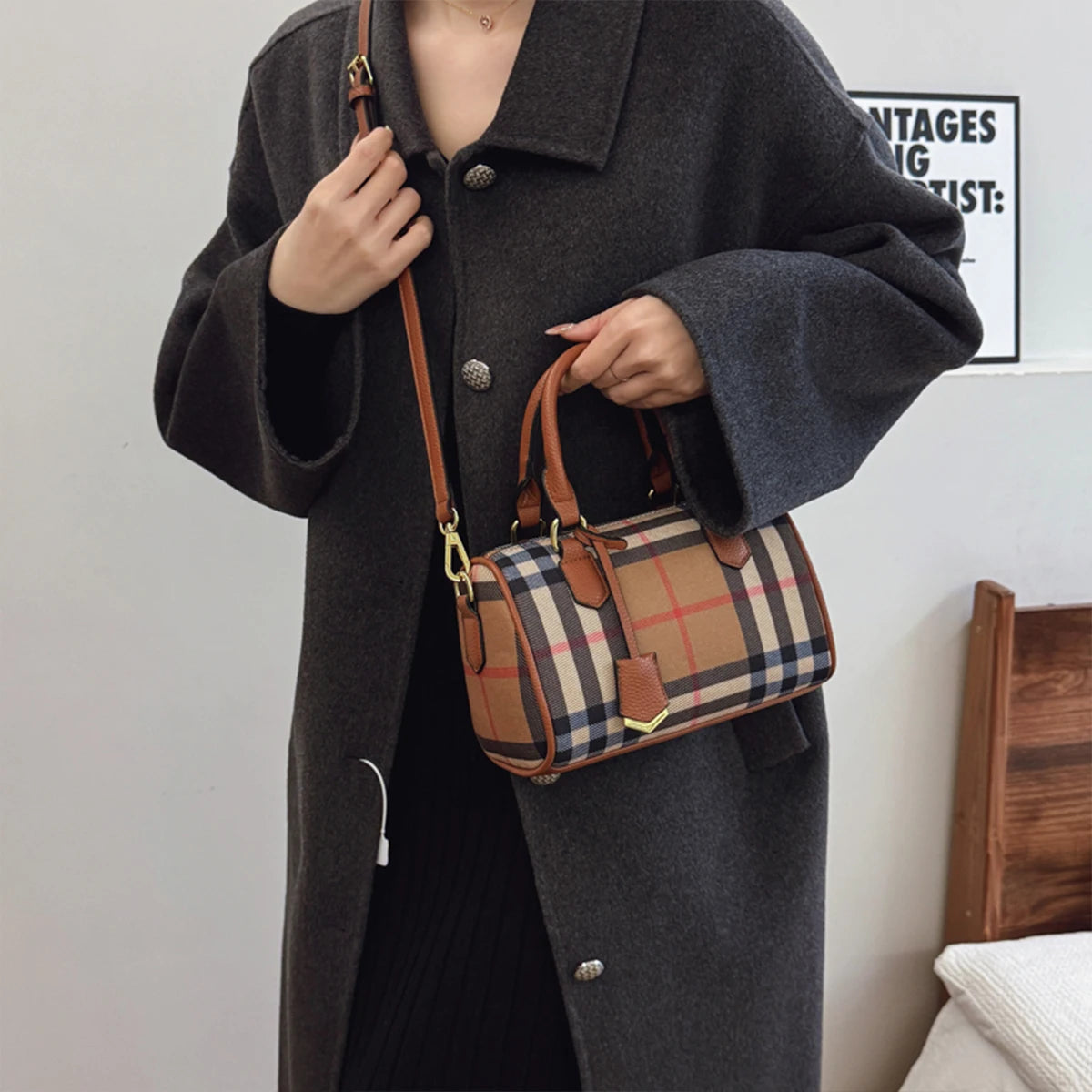 Classic Stripe Plaid Barrel Bag | Large Capacity Crossbody Tote