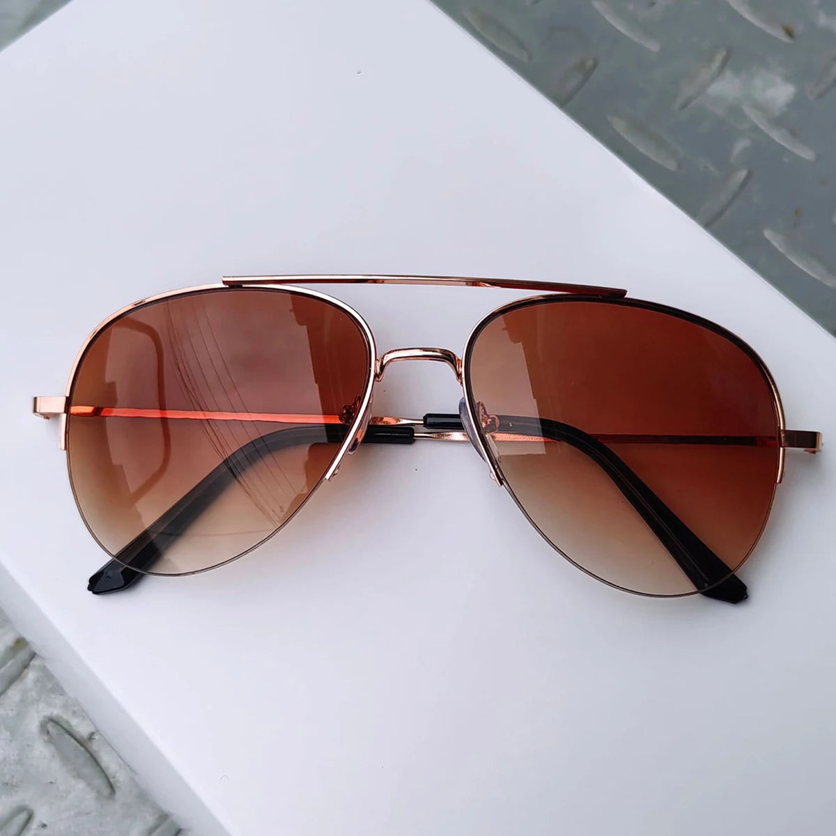 Women's Oval Aviator Sunglasses – UV400 Mirror Lens