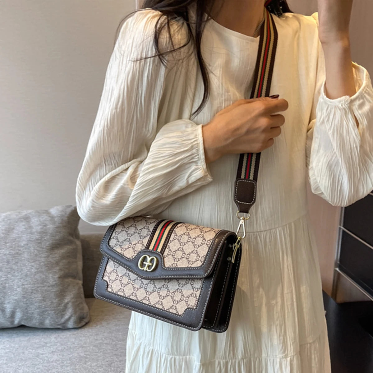 Women's Quilted Geometric Crossbody Bag – Lightweight PU Shoulder Bag