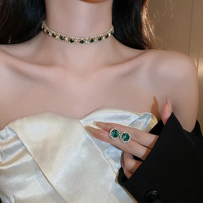 Women's Luxury Crystal Necklace & Earrings Set – Geometric Wedding Jewelry