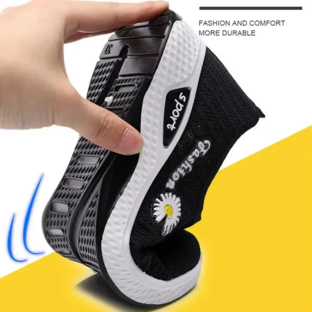 Unisex Lightweight Breathable Sports Sneakers – Running & Casual Wear