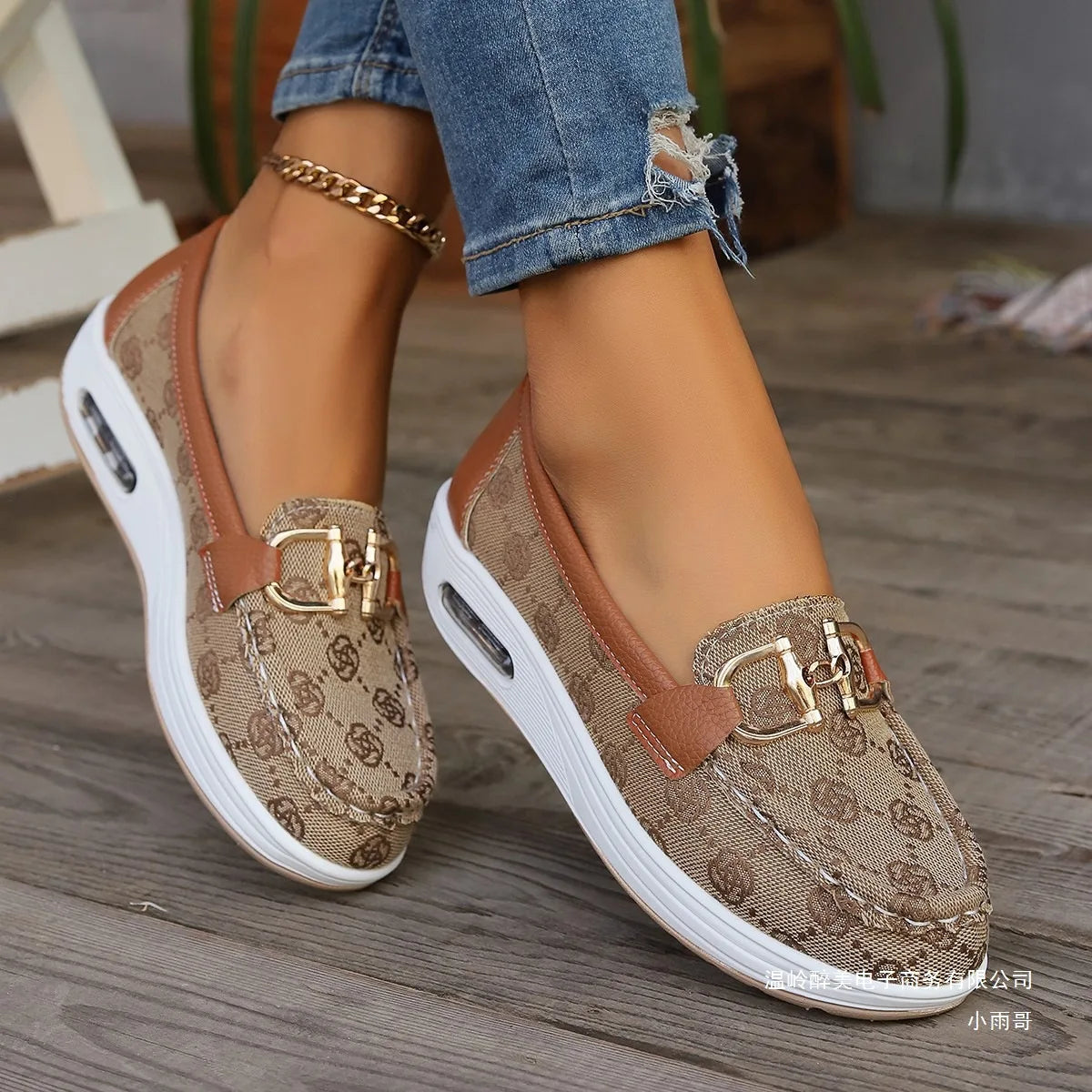 Women's Retro Chain-Detail Loafers – Flat Casual Slip-On Shoes