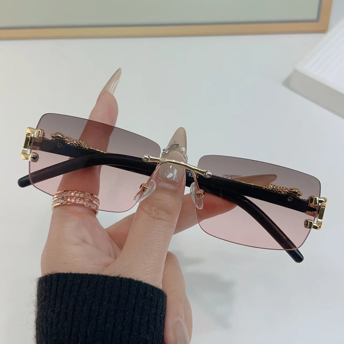 Frameless Rectangle Sunglasses – Unisex Mirror Lens