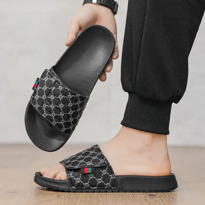 Lightweight Fashion Slippers – Breathable Indoor & Outdoor Slides