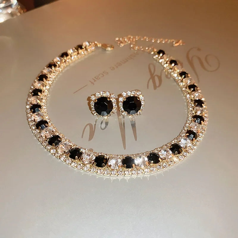 Women's Luxury Crystal Necklace & Earrings Set – Geometric Wedding Jewelry
