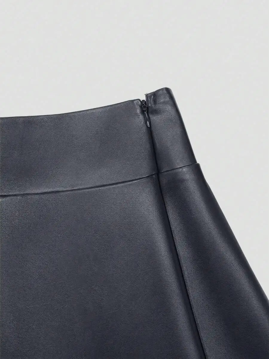 Women's Pleated Faux Leather Mini Skirt