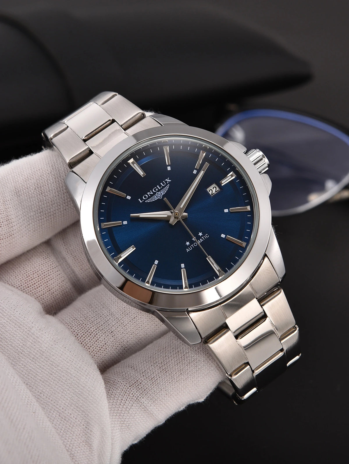Men's automatic mechanical watch with luminous dial