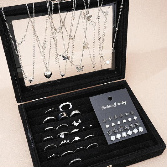 Women's Fashion Jewelry Set – Elegant Coordinated Necklace & Earrings