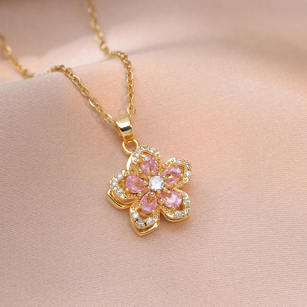 Women's Geometric Flower Copper Pendant Necklace – Trendy Wedding Chain Jewelry