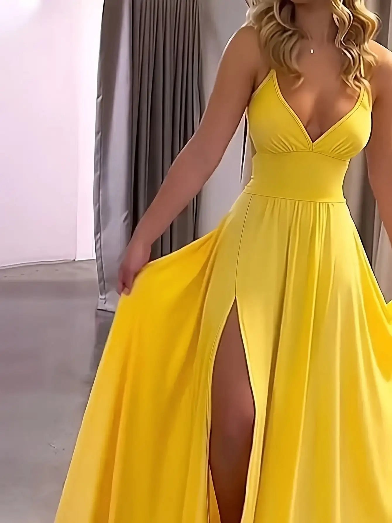 Women's Backless Lace-Up Camisole Maxi Dress