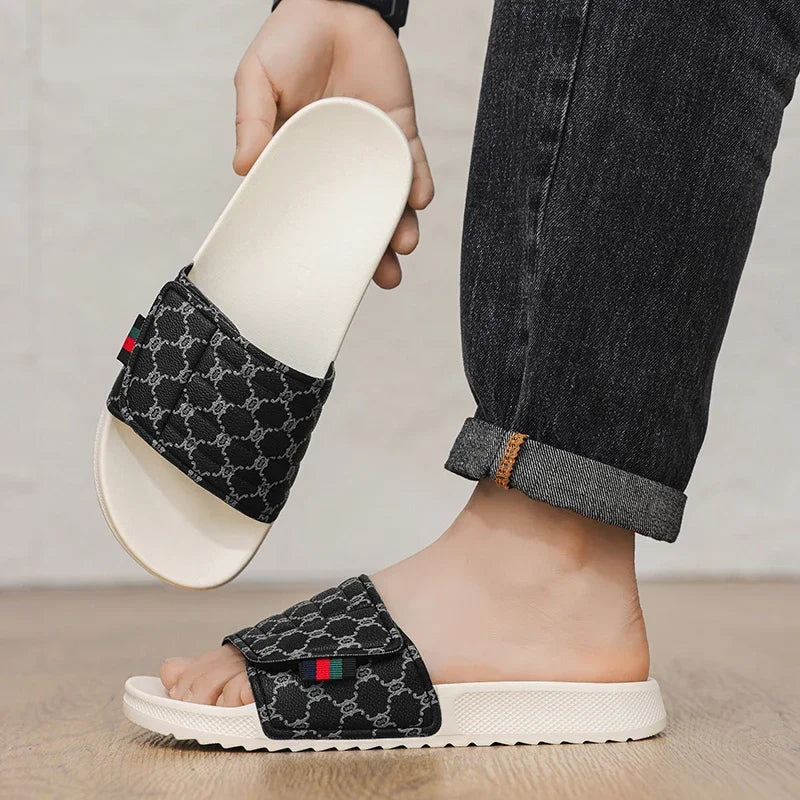 Lightweight Fashion Slippers – Breathable Indoor & Outdoor Slides