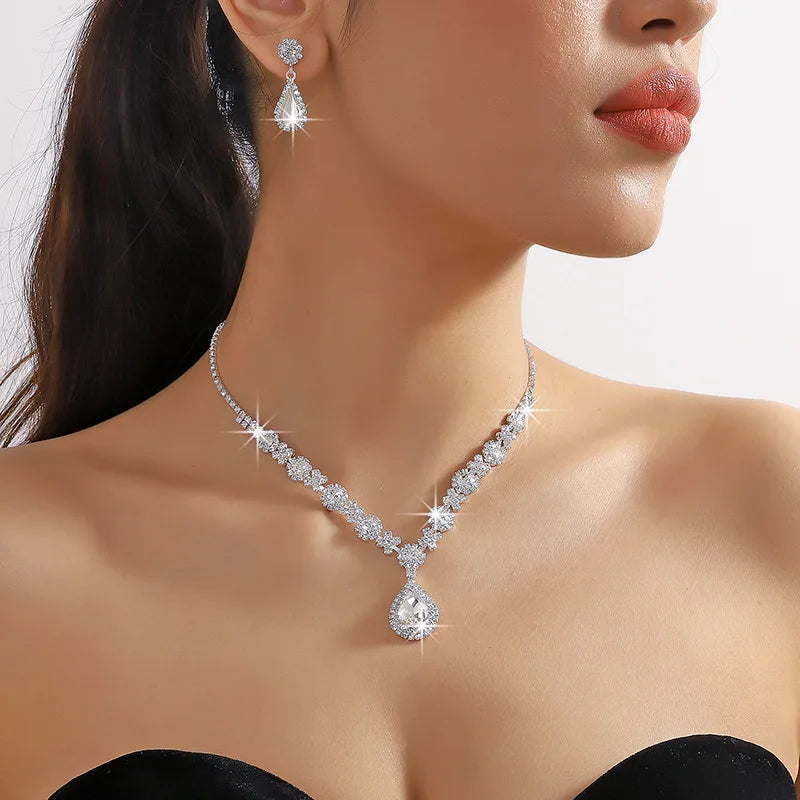 Women's 3-Piece Crystal Droplet Necklace & Earrings Set – Elegant Wedding Jewelry