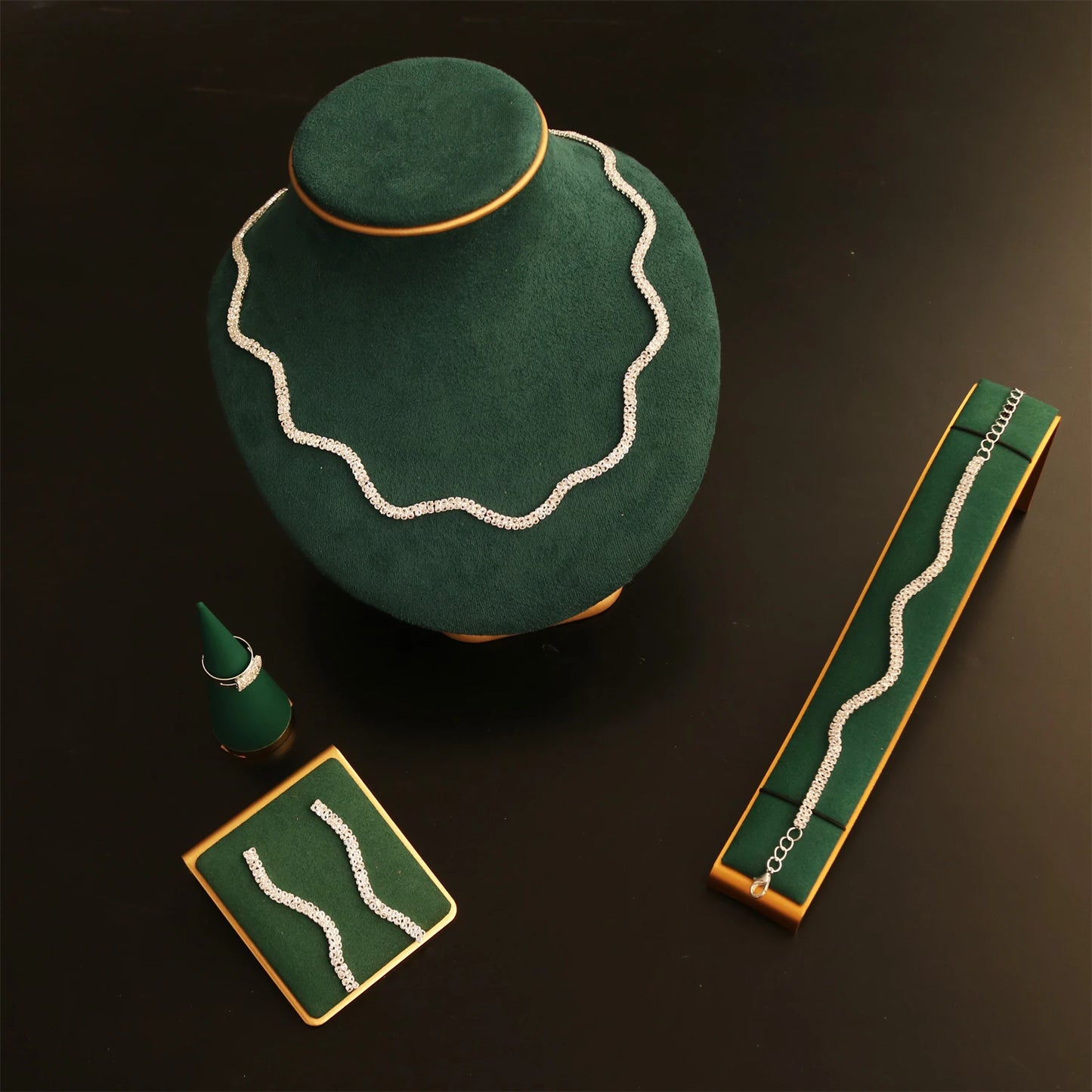 Luxury Rhinestone Bridal Jewelry Set – Elegant Wedding Accessories for Women