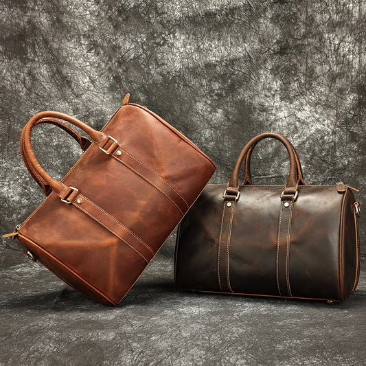 Full-grain leather weekender bag supplier image