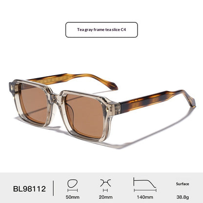 UV400 square frame sunglasses color and frame detail view