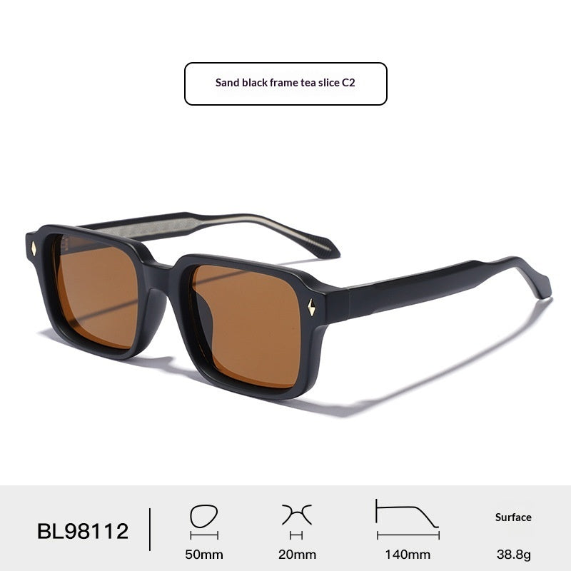 Square frame sunglasses product detail and lens view